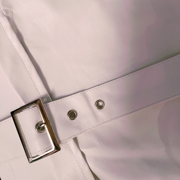 Boohoo Faux leather pants - Picture 6 of 8